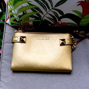 Beautiful Gold Michael Kors Crossbody bag